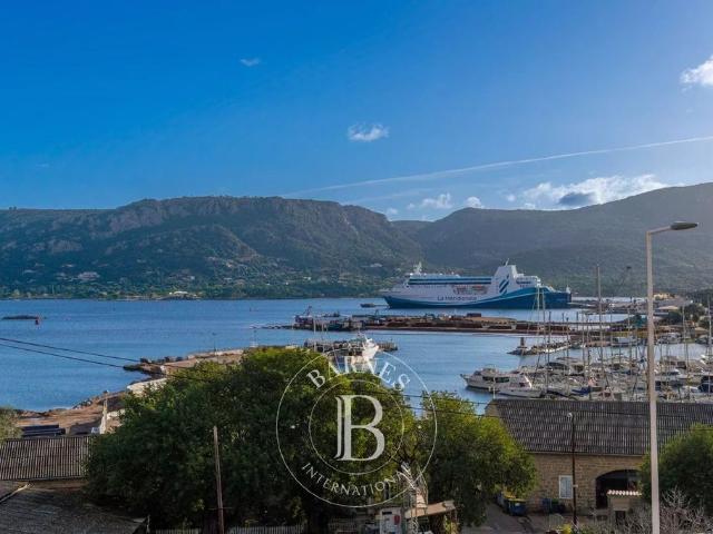 Villa de luxe de 5 pièces en vente Porto Vecchio, France