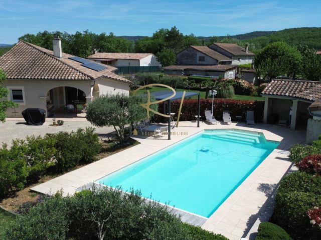 Villa de luxe de 5 pièces en vente Ruoms, France