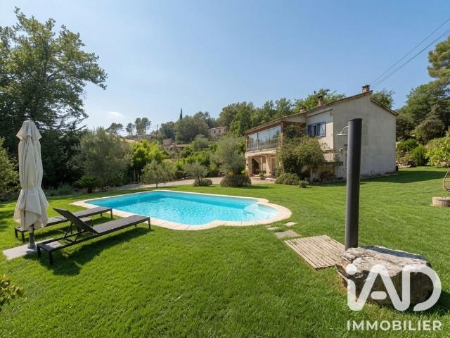 Villa de luxe de 5 pièces en vente Roquefort les Pins, France