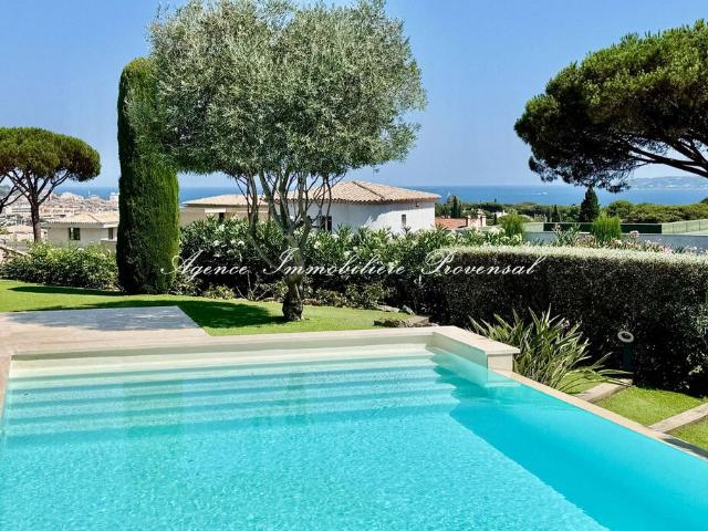 Villa de luxe de 5 pièces en vente Sainte Maxime, Provence Alpes Côte d'Azur