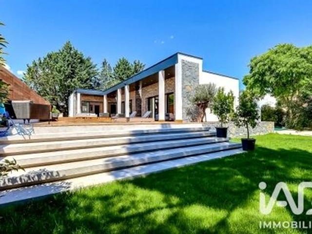 Villa de luxe de 5 pièces en vente Uzès, Occitanie