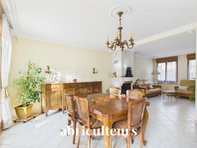 Villa de luxe de 5 pièces en vente Versailles, France