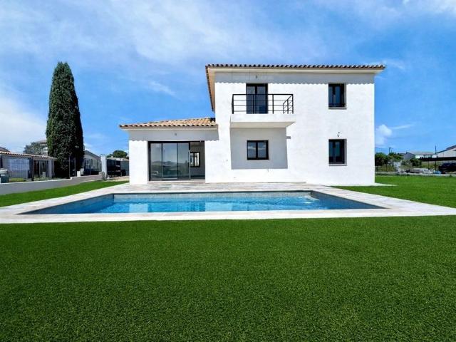 Villa de luxe de 5 pièces en vente Vidauban, Provence Alpes Côte d'Azur