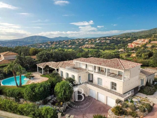 Villa de luxe de 6 chambres en location Sainte Maxime, Provence Alpes Côte d'Azur
