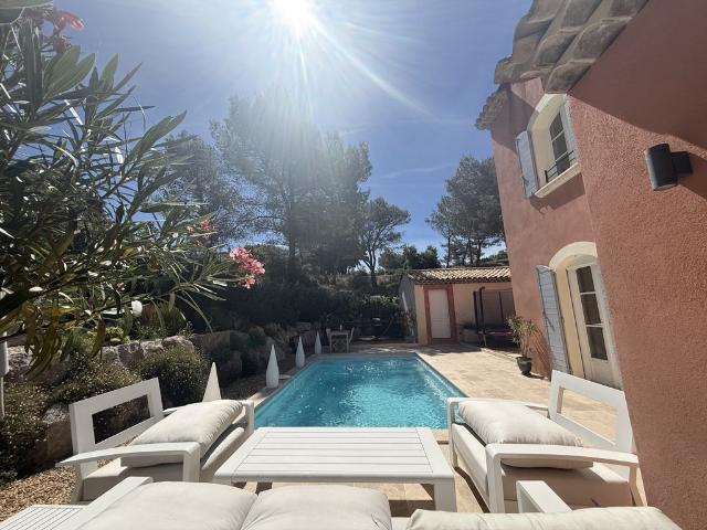 Villa de luxe de 6 pièces en location Mallemort, Provence Alpes Côte d'Azur