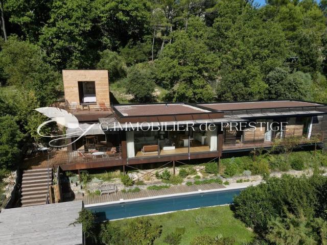 Villa de luxe de 6 pièces en vente Malemort du Comtat, France