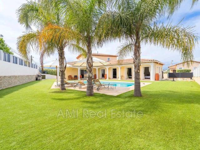 Villa de luxe de 6 pièces en vente Nice, France