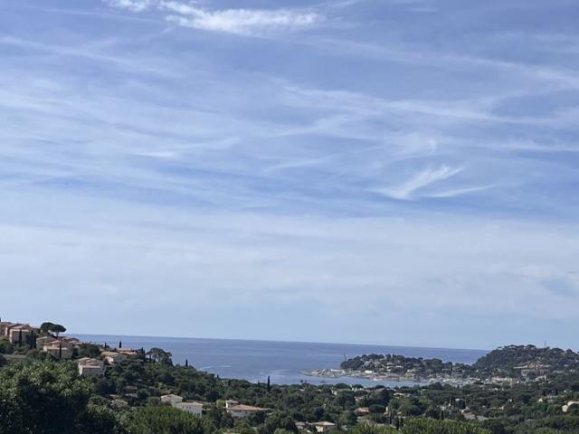 Villa de luxe de 6 pièces en vente Cavalaire sur Mer, Provence Alpes Côte d'Azur