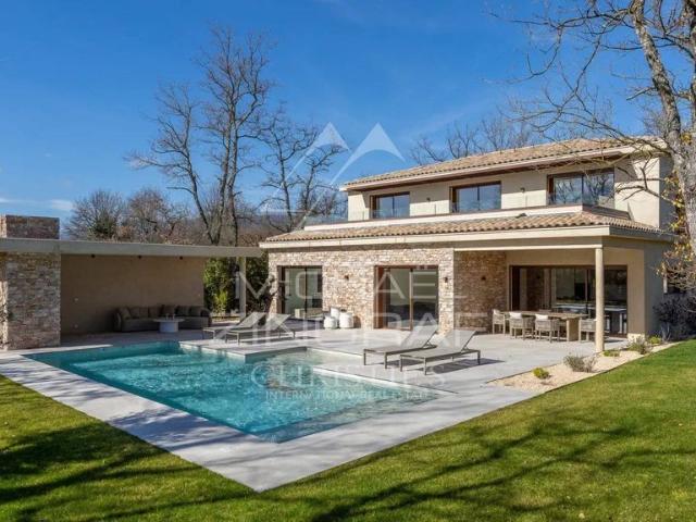 Villa de luxe de 6 pièces en vente Fayence, Provence Alpes Côte d'Azur