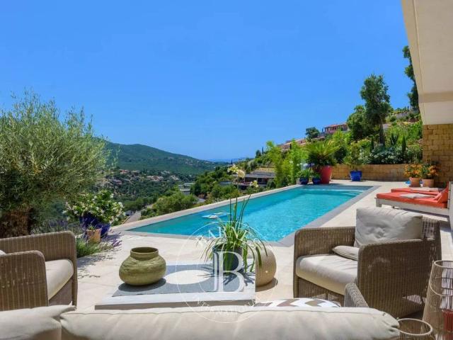Villa de luxe de 6 pièces en vente La Londe les Maures, Provence Alpes Côte d'Azur
