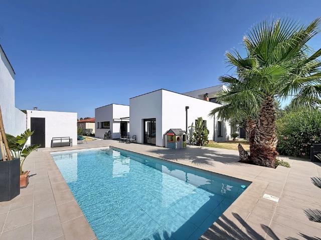 Villa de luxe de 6 pièces en vente Laroque des Albères, Occitanie