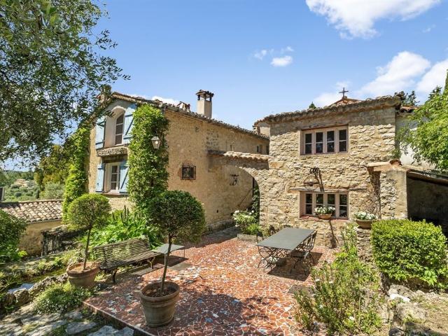 Villa de luxe de 6 pièces en vente Le Rouret, Provence Alpes Côte d'Azur