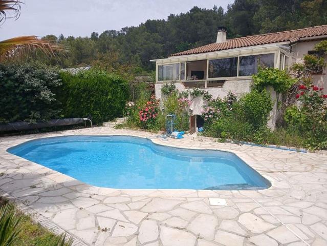 Villa de luxe de 6 pièces en vente Le Val, Provence Alpes Côte d'Azur
