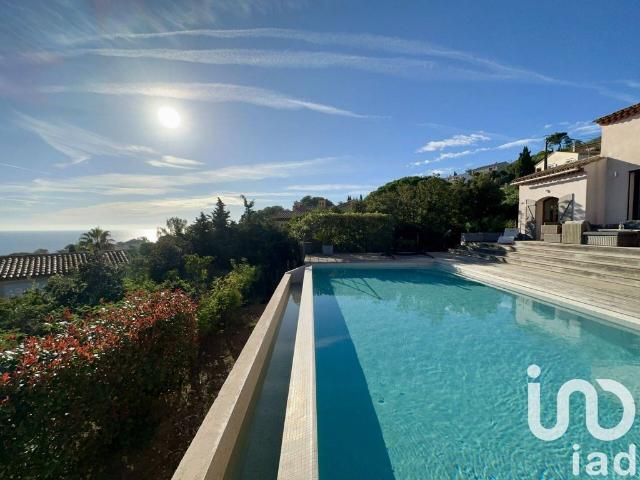 Villa de luxe de 6 pièces en vente Les Issambres, France