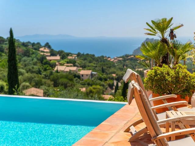 Villa de luxe de 6 pièces en vente Rayol Canadel sur Mer, France