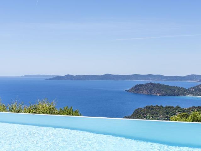 Villa de luxe de 6 pièces en vente Rayol Canadel sur Mer, France