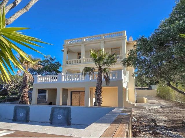 Villa de luxe de 6 pièces en vente Saint Raphaël, Provence Alpes Côte d'Azur