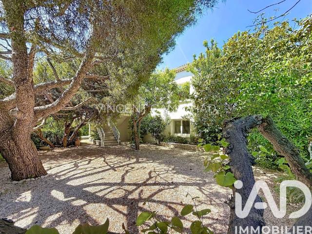 Villa de luxe de 6 pièces en vente Sanary sur Mer, Provence Alpes Côte d'Azur