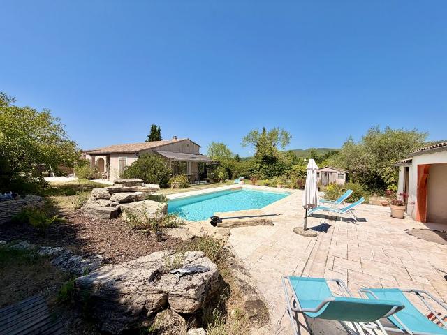 Villa de luxe de 6 pièces en vente Vaison la Romaine, France