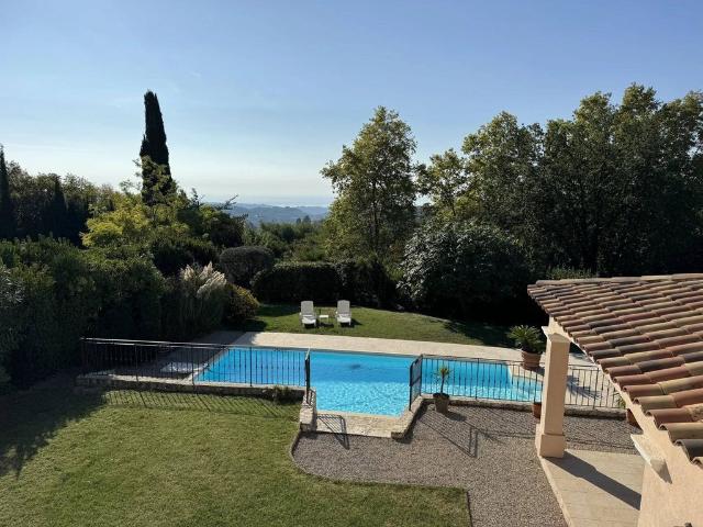 Villa de luxe de 6 pièces en vente Vence, Provence Alpes Côte d'Azur
