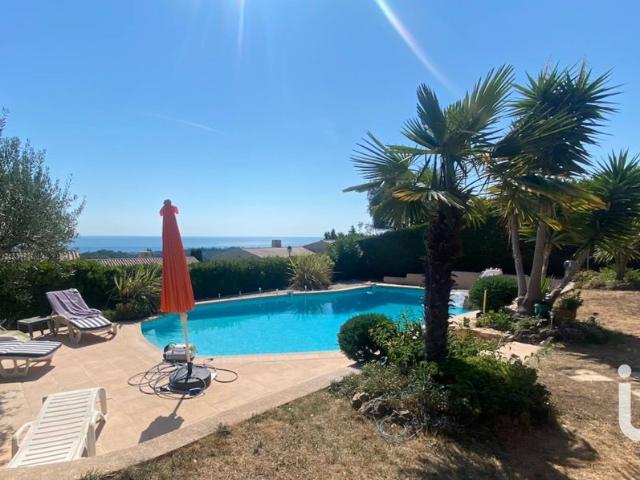 Villa de luxe de 6 pièces en vente Villeneuve Loubet, Provence Alpes Côte d'Azur