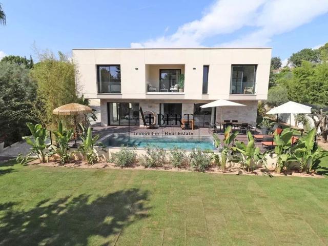 Villa de luxe de 7 pièces en location Mougins, France