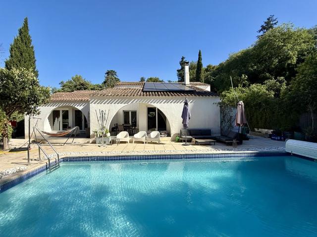 Villa de luxe de 7 pièces en location Clapiers, France
