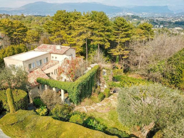 Villa de luxe de 7 pièces en vente Mouans Sartoux, Provence Alpes Côte d'Azur