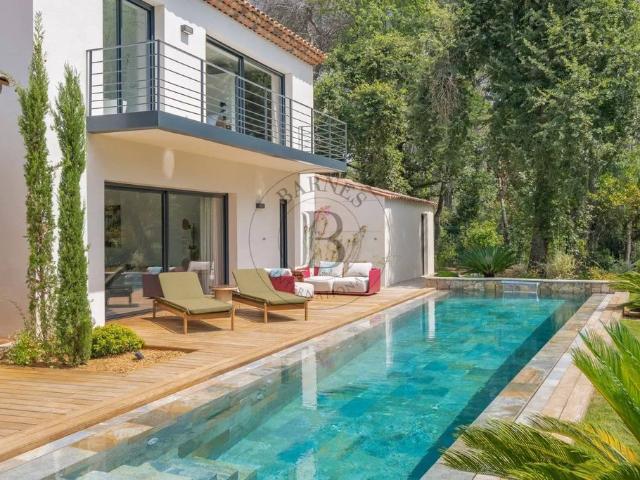 Villa de luxe de 7 pièces en vente Mougins, Provence Alpes Côte d'Azur