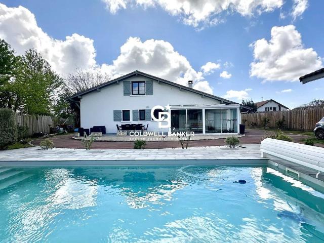 Villa de luxe de 7 pièces en vente Azur, Nouvelle Aquitaine