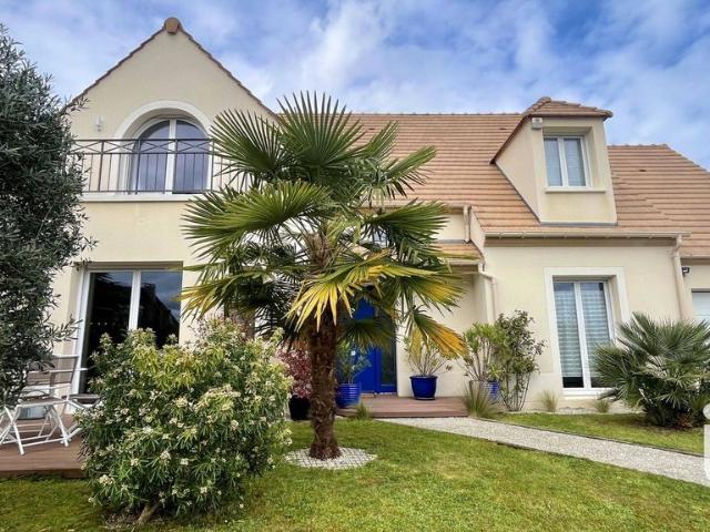 Villa de luxe de 7 pièces en vente Aigremont, Île de France