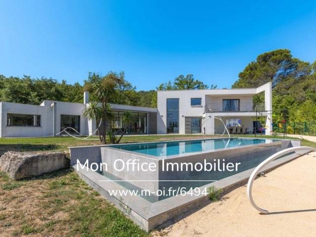 Maison de 7 pièces de luxe en vente à Aix en Provence, Provence Alpes Côte d'Azur