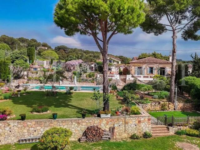 Villa de luxe de 7 pièces en vente Antibes, Provence Alpes Côte d'Azur