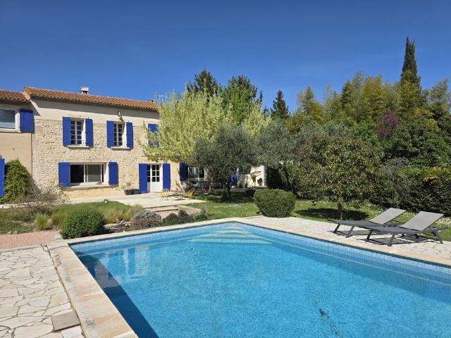 Villa de luxe de 7 pièces en vente Arles, Provence Alpes Côte d'Azur
