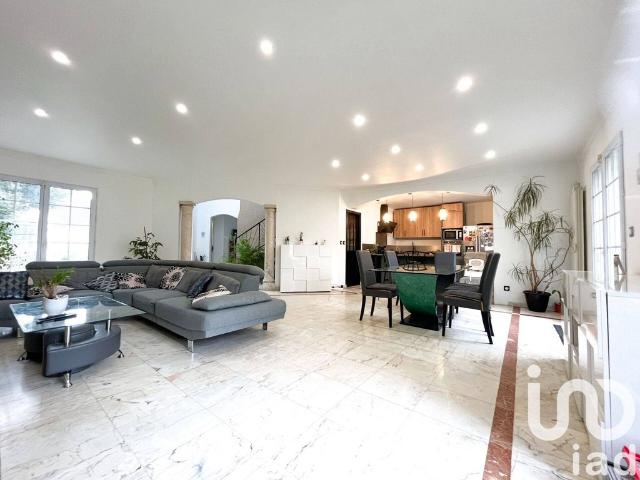 Villa de luxe de 7 pièces en vente Bièvres, Île de France