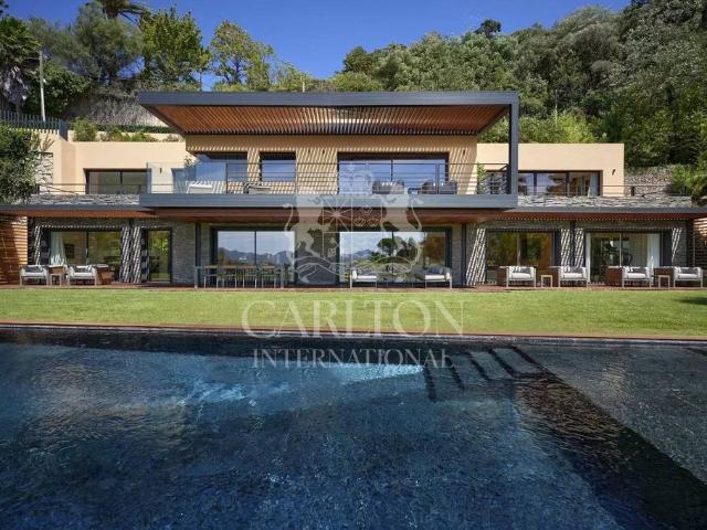 Villa de luxe de 7 pièces en vente Cannes, Provence Alpes Côte d'Azur