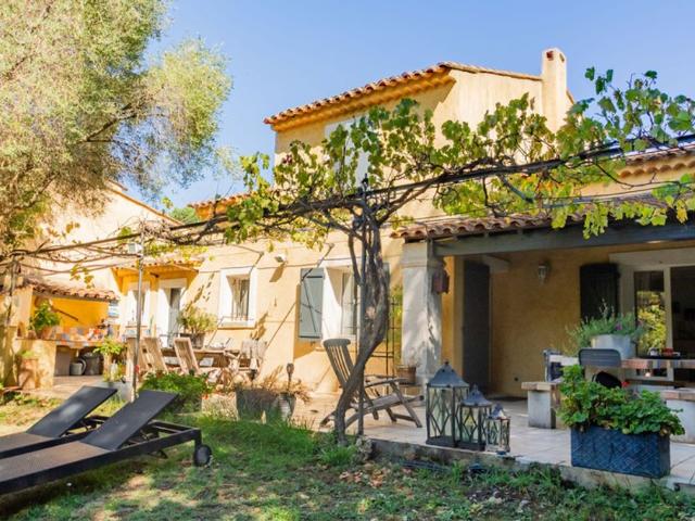 Villa de luxe de 7 pièces en vente Gassin, Provence Alpes Côte d'Azur