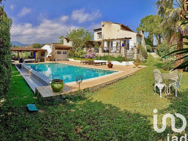 Villa de luxe de 7 pièces en vente La Colle sur Loup, Provence Alpes Côte d'Azur