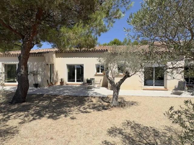 Villa de luxe de 7 pièces en vente Lambesc, Provence Alpes Côte d'Azur