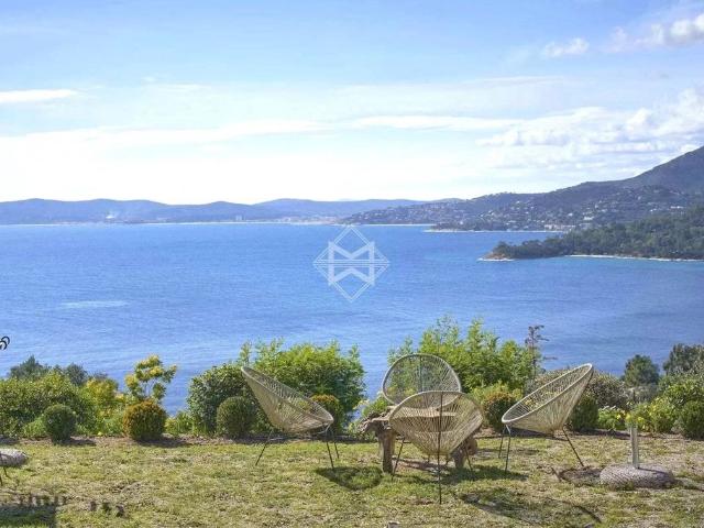 Villa de luxe de 7 pièces en vente Le Lavandou, France