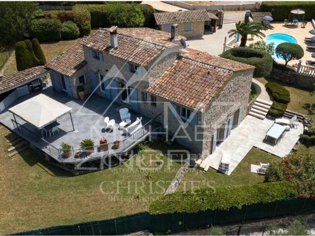 Villa de luxe de 7 pièces en vente Peymeinade, Provence Alpes Côte d'Azur