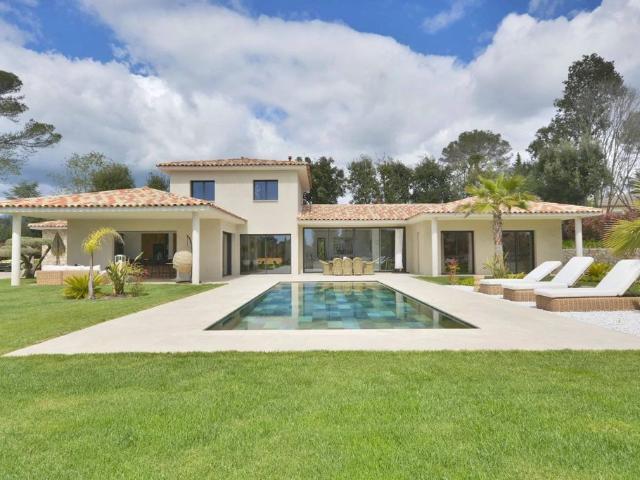 Villa de luxe de 7 pièces en vente Roquefort les Pins, Provence Alpes Côte d'Azur