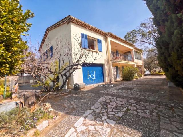 Villa de luxe de 7 pièces en vente Saint Maximin la Sainte Baume, Provence Alpes Côte d'Azur