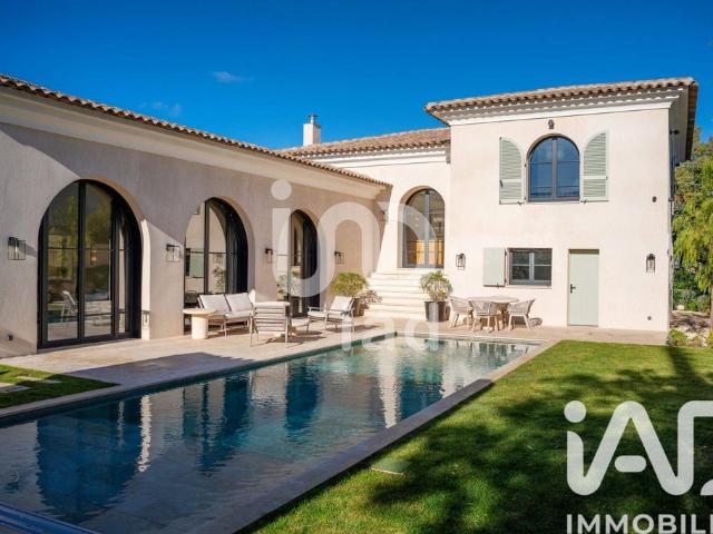 Villa de luxe de 7 pièces en vente Saint Tropez, Provence Alpes Côte d'Azur