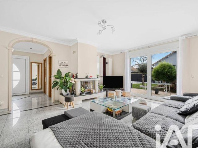 Villa de luxe de 7 pièces en vente Sartrouville, France
