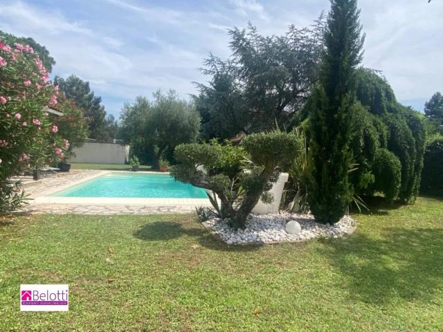 Villa de luxe de 7 pièces en vente Tournefeuille, France
