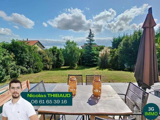 Villa de luxe de 7 pièces en vente Vernaison, France