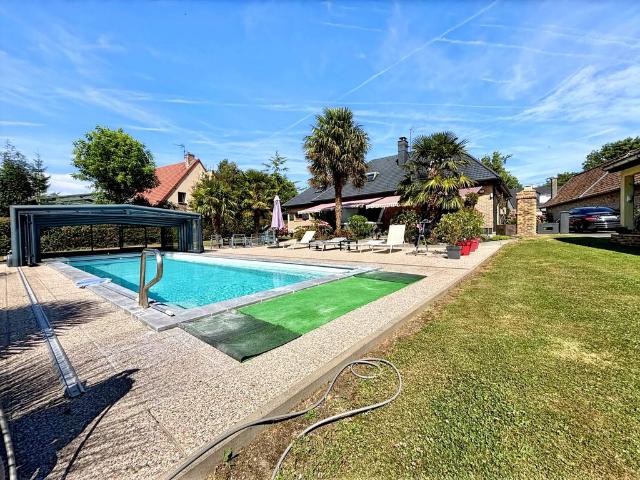 Villa de luxe de 7 pièces en vente Villers Bocage, France