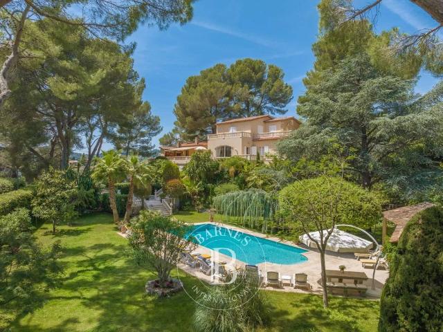 Villa de luxe de 8 pièces en location Cannes, France
