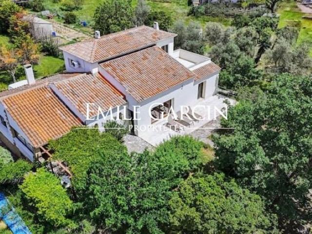Villa de luxe de 8 pièces en location Uzès, Occitanie